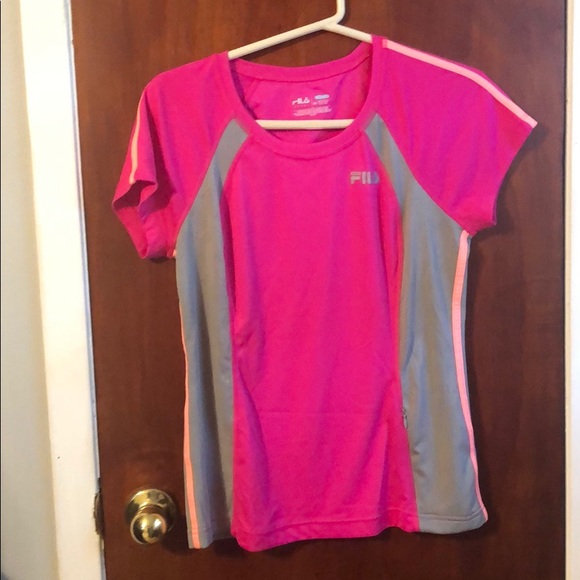 FILA BUNDLE ALERT 🚨 - Picture 5 of 8